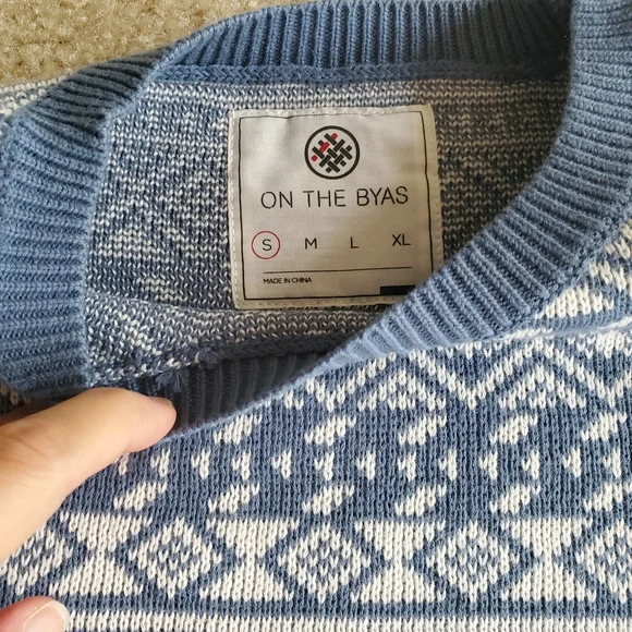 NWT Pacsun holiday sweater - Picture 3 of 6